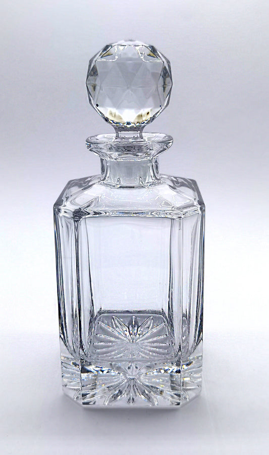 Decanter Bohemia Square Crystal with base cut (DEC003)